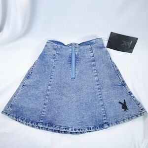 🅽🅴🆆 𝗥𝗔𝗥𝗘 𝐏𝐋𝐀𝐘𝐁𝐎𝐘 girls’ denim skirt w/Playboy bunny & shorts, 8-10